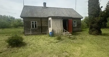 Casa en Raudonikiai, Lituania