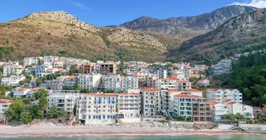 Apartamento 7 habitaciones en Sveti Stefan, Montenegro