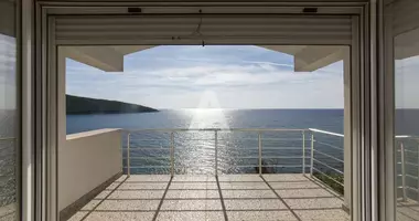 Villa  con aparcamiento, con Aire acondicionado, con Vistas al mar en Kruce, Montenegro