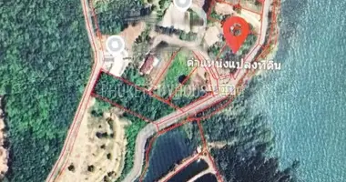 Участок земли в Па Хлок, Таиланд