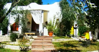 Villa 4 bedrooms with parking, with Air conditioner, with Terrace in Itri, Italy