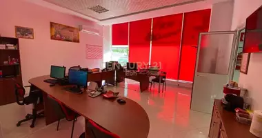 Коммерческое помещение 560 м² в Дуррес, Албания