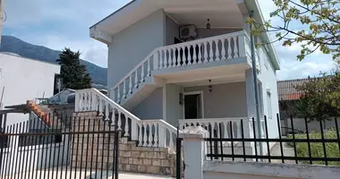 Dom 4 pokoi w Dobra Woda, Czarnogóra