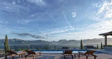Villa 4 bedrooms in Lustica, Montenegro
