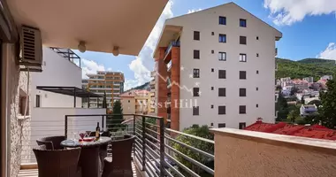 3 room apartment in Budva, Montenegro