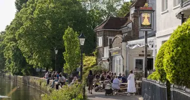 Wohnung 1 Schlafzimmer in Brentford, Großbritannien