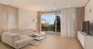 Apartamento 3 habitaciones en Budva, Montenegro