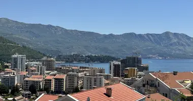 Apartamento 2 habitaciones en Budva, Montenegro