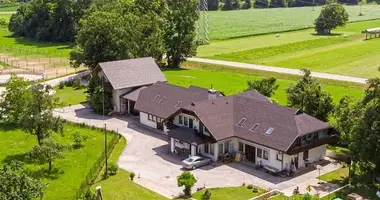 Villa dans Hobovse pri Stari Oselici, Slovénie