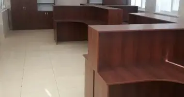 Офис 100 м² в Ханабад, Узбекистан