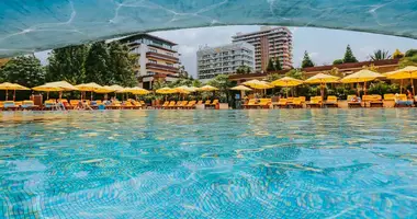 Квартира 3 комнаты в 16, Грузия