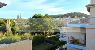 Cottage 3 bedrooms in Municipality of Vari - Voula - Vouliagmeni, Greece