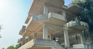 Miethaus 647 m² in Bashkia Vlore, Albanien