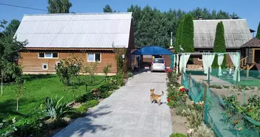 Dom w Pokrasauski sielski Saviet, Białoruś