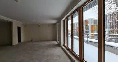 Wohnung 4 Schlafzimmer in Riga, Lettland