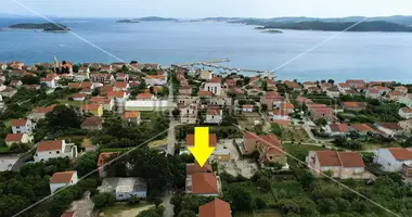 4 room house in Orebic, Croatia