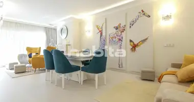 3 bedroom apartment in San Pedro de Alcantara, Spain