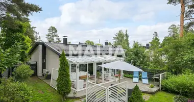 Dom 2 pokoi w Helsinki sub region, Finlandia
