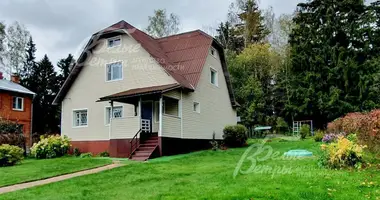 Haus 6 Zimmer mit Möbliert, mit Sauna, mit Verfügbar in poselenie Krasnopahorskoe, Russland