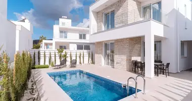 3 bedroom house in Peyia, Cyprus