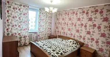 Apartamento 3 habitaciones en Orsha, Bielorrusia