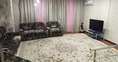 Квартира 6 комнат с балконом, с мебелью, с кондиционером в Ташкент, Узбекистан