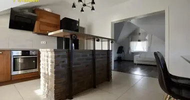Appartement 4 chambres dans Ratamka, Bélarus
