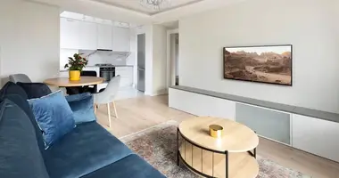Квартира 3 комнаты в Варшава, Польша