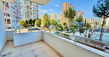 Appartement 3 chambres dans Mezitli, Turquie