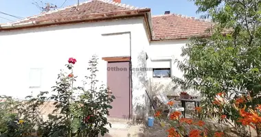 2 room house in Buek, Hungary