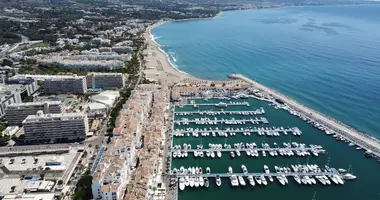 Wohnung 3 Schlafzimmer in Marbella, Spanien