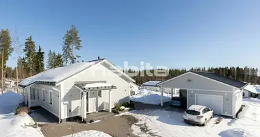 Casa 5 habitaciones en Muurame, Finlandia