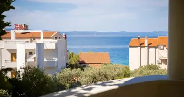 Hôtel 1 141 m² dans Makarska, Croatie