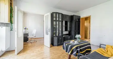 Mieszkanie 2 pokoi w Warszawa, Polska