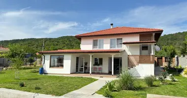 Casa 6 habitaciones en Goritsa, Bulgaria