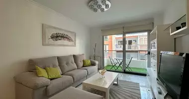 Wohnung 4 Zimmer in Alicante, Spanien