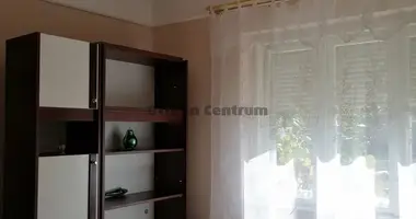 2 room house in Tiszaloek, Hungary