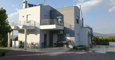 Dom wolnostojący 8 pokojów w Trilofos, Grecja