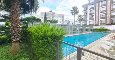2 room apartment with double glazed windows, with furniture, with elevator in Konyaalti, Turkey
