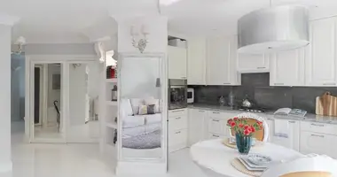 2 room apartment in Warsaw, Poland