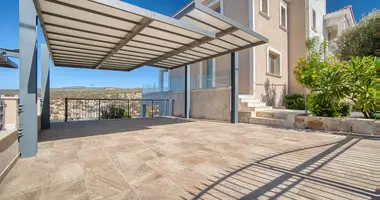 Haus 6 Schlafzimmer in Peyia, Zypern