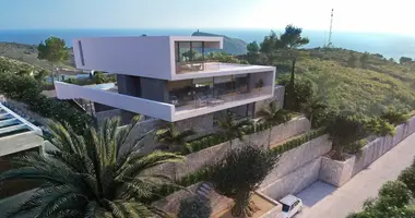 Villa 4 bedrooms with Garage, with Garden, with private pool in Teulada, Spain