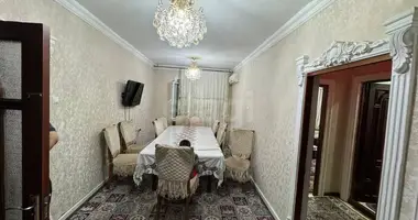 Квартира в Ахмад Яссави, Узбекистан