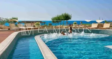 Hôtel 6 580 m² dans Paphos, Bases souveraines britanniques