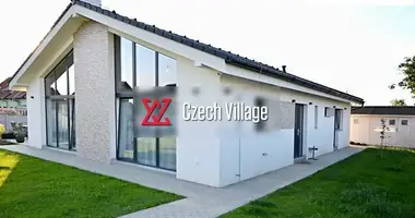Дом в Zvanovice, Чехия