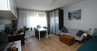 Mieszkanie 2 pokoi w Piaseczno, Polska