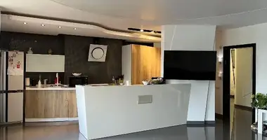 4 room apartment in Odesa, Ukraine