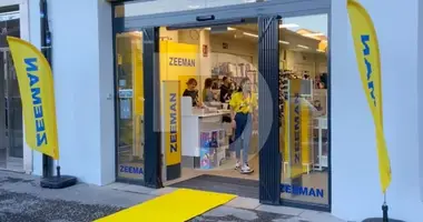 Tienda 373 m² en España