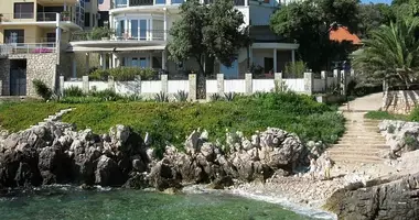 Villa  mit Möbliert, mit Klimaanlage, mit Meerblick in Bar, Montenegro