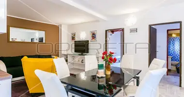 Apartamento 4 habitaciones en Sisan, Croacia